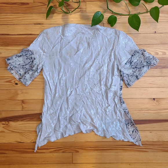 Spencer Alexis Vintage Short Sleeve Blouse Floral Blue Silver Grey Gold - size 6 - Picture 6 of 9